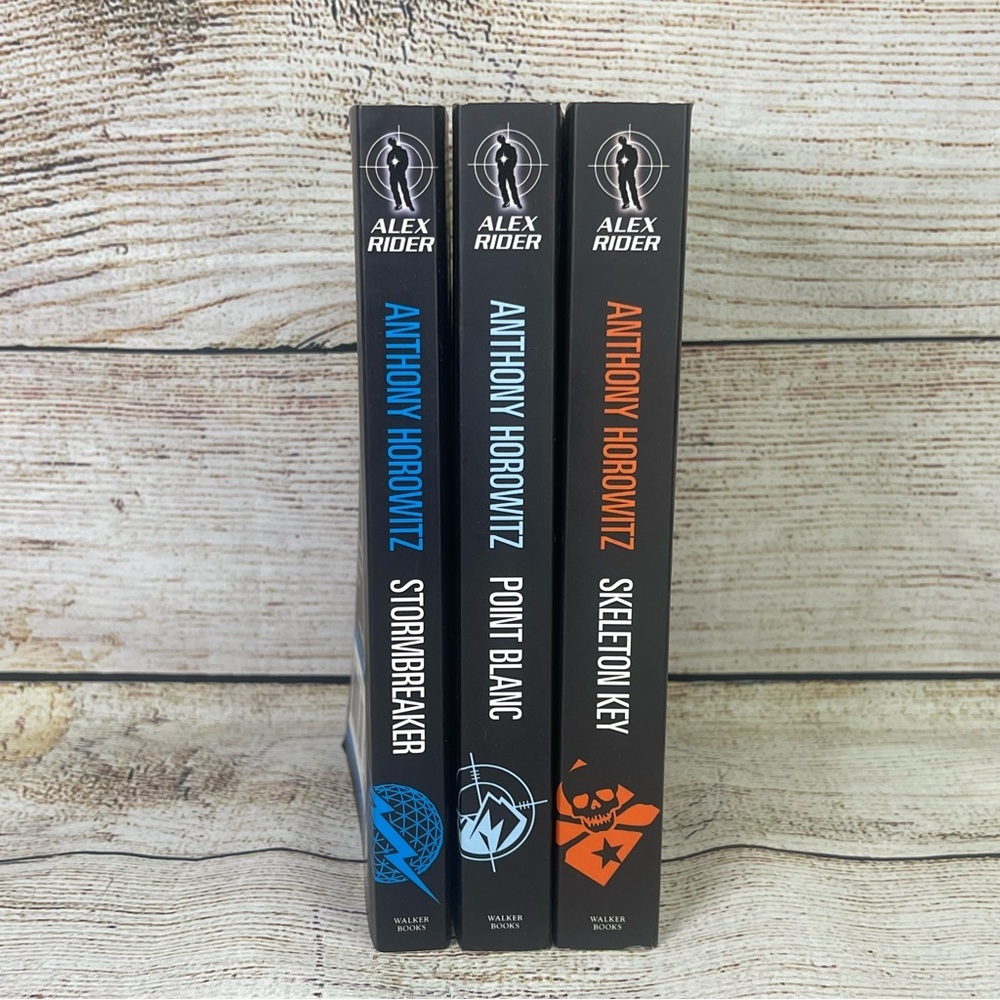 Alex Rider Mission Books 1-3  C bin